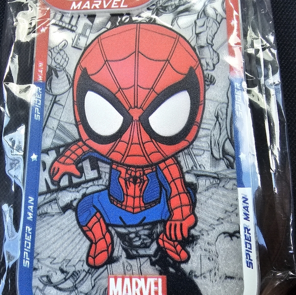 Slim Iphone 15 Pro Spiderman Case - Picture 2 of 4